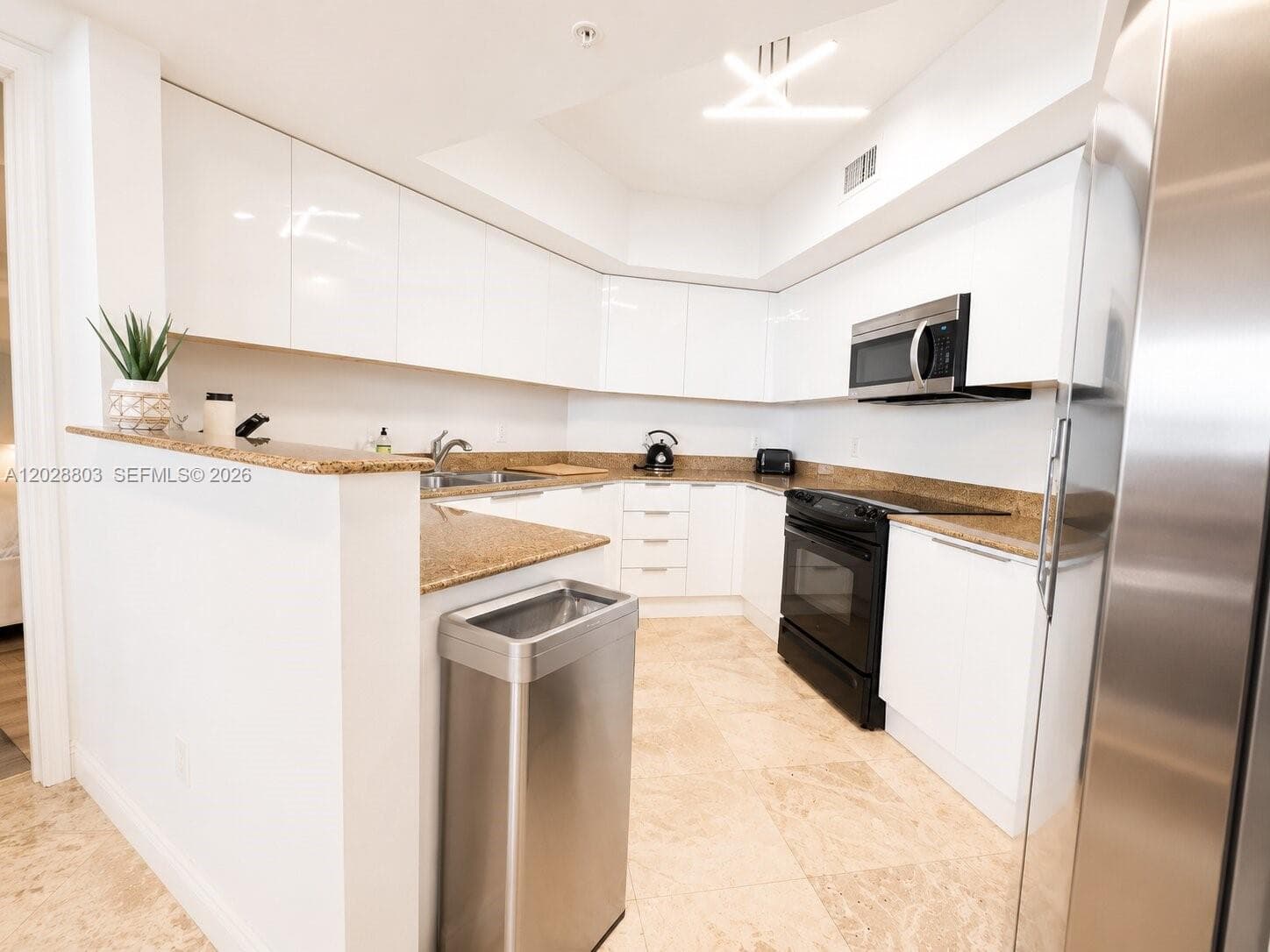 16699 Collins Ave 2301 photo 9