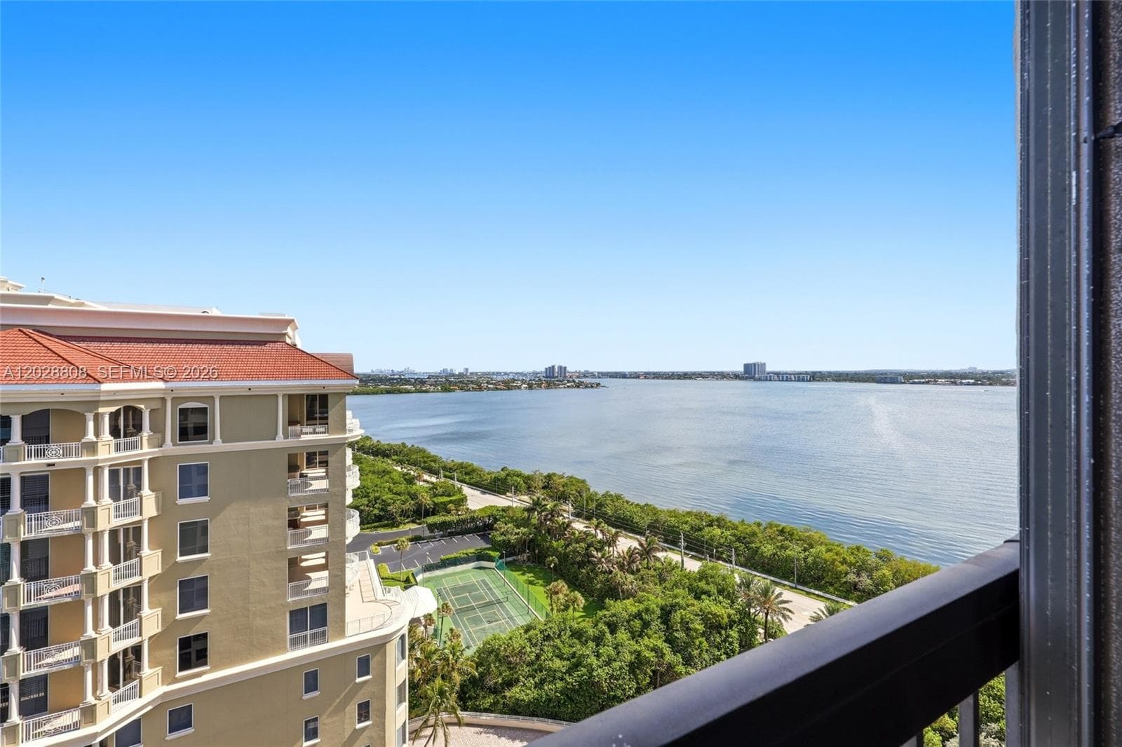 5380 N Ocean Dr 18B photo 22