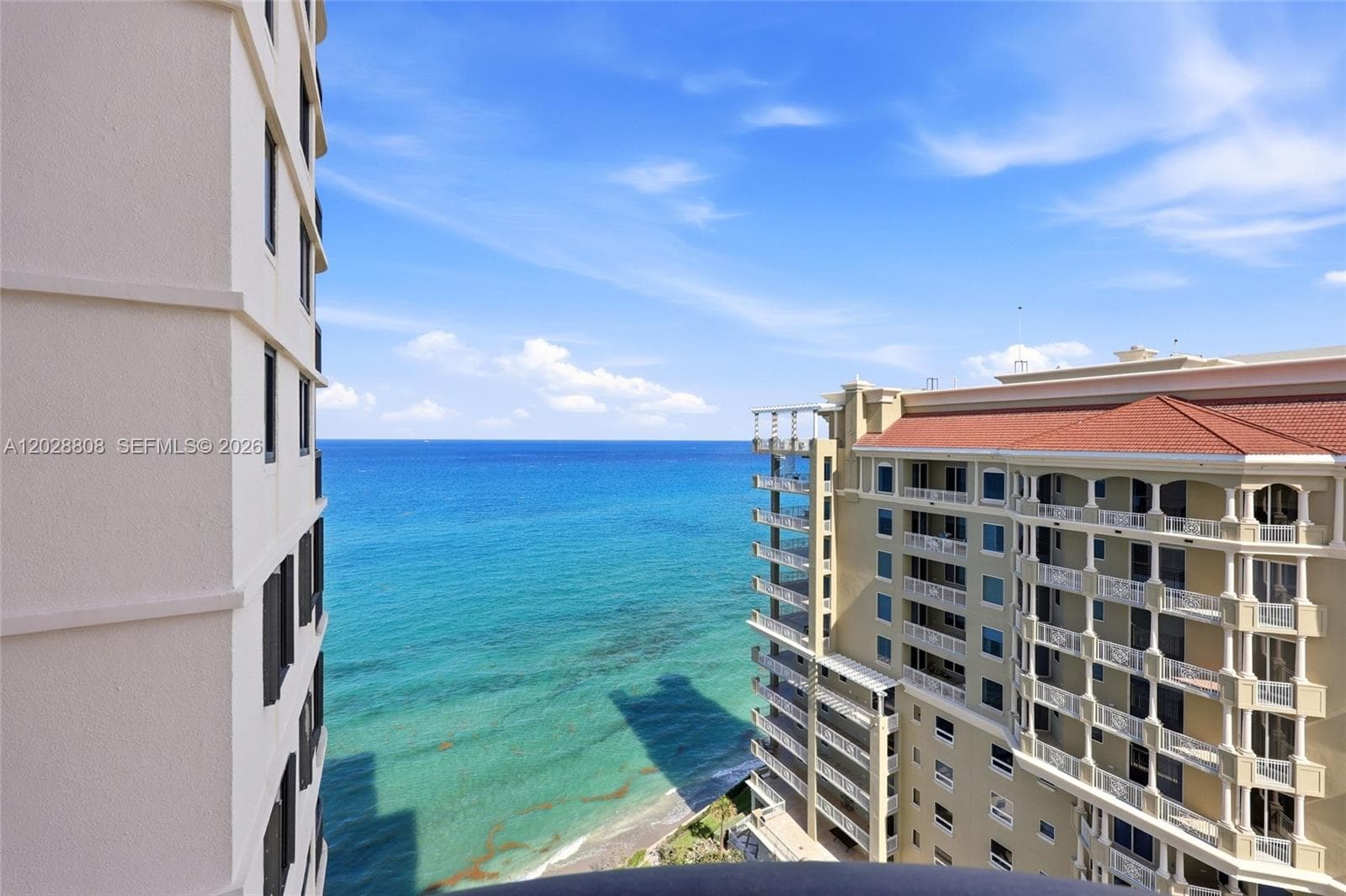 5380 N Ocean Dr 18B photo 1