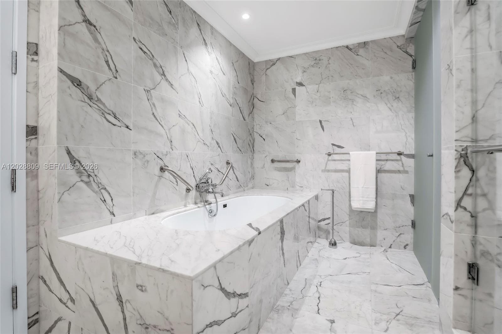 15701 Collins Ave 2903 photo 20