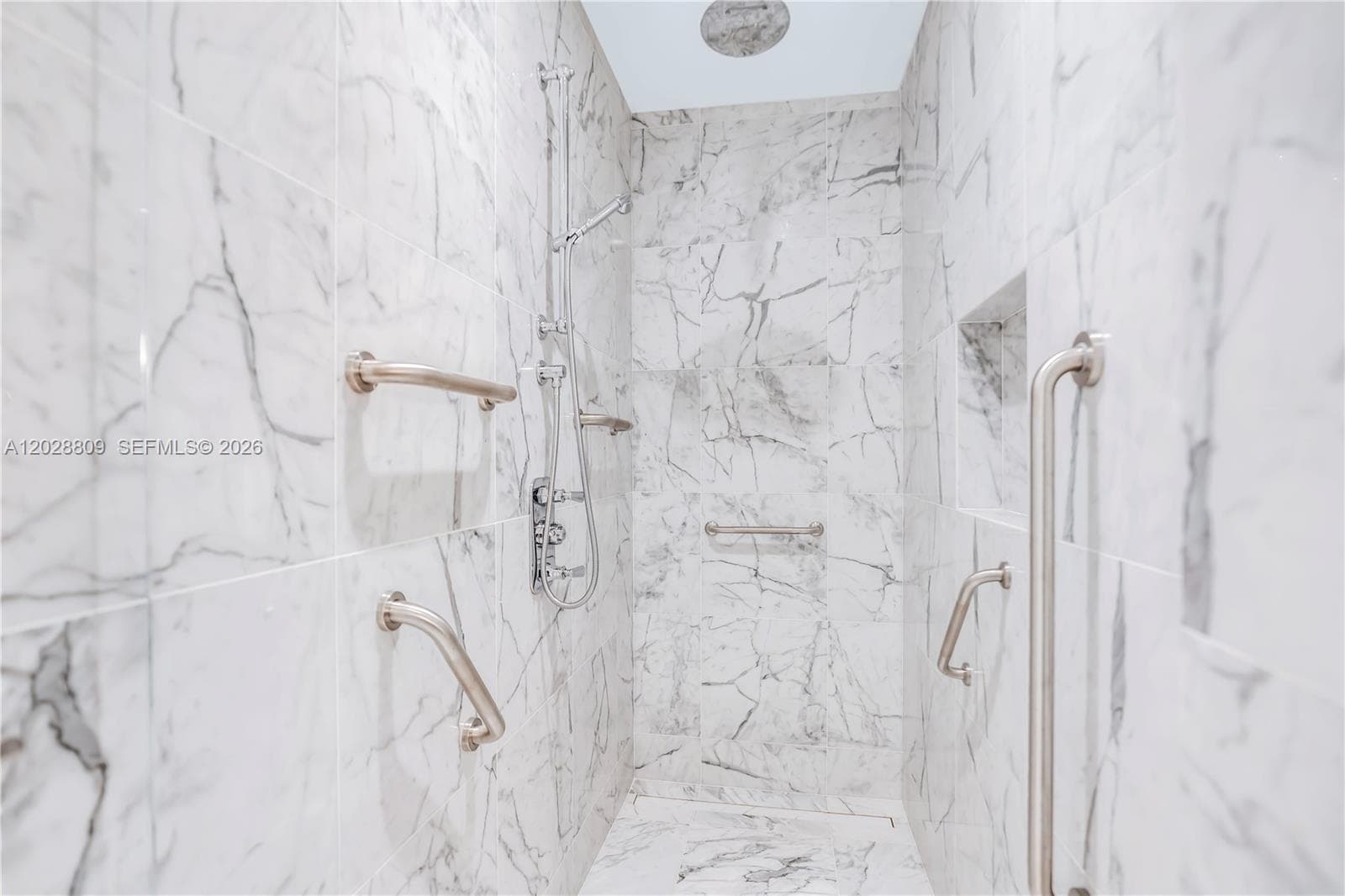 15701 Collins Ave 2903 photo 24