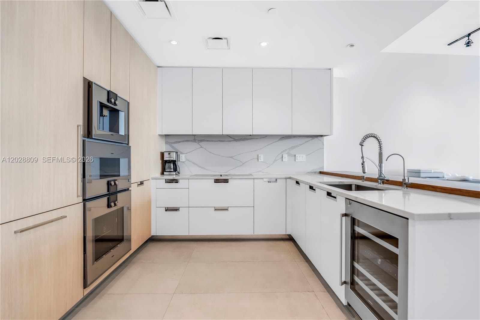 15701 Collins Ave 2903 photo 14