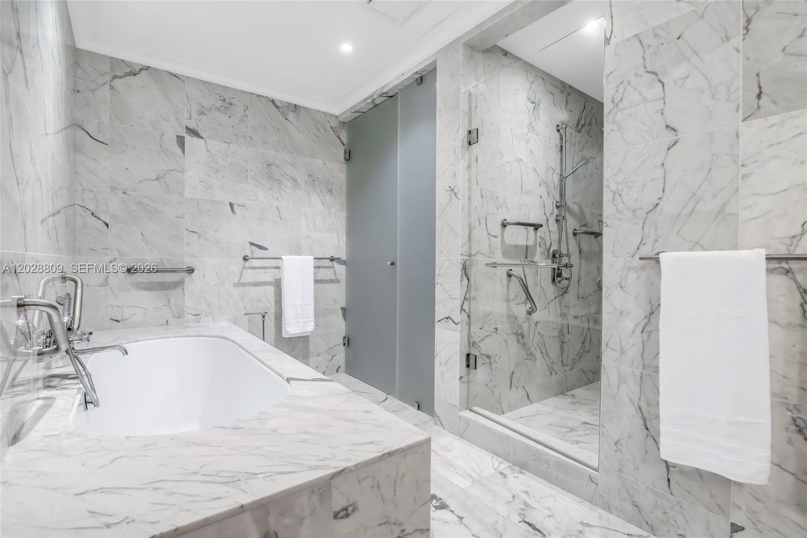 15701 Collins Ave 2903 photo 19