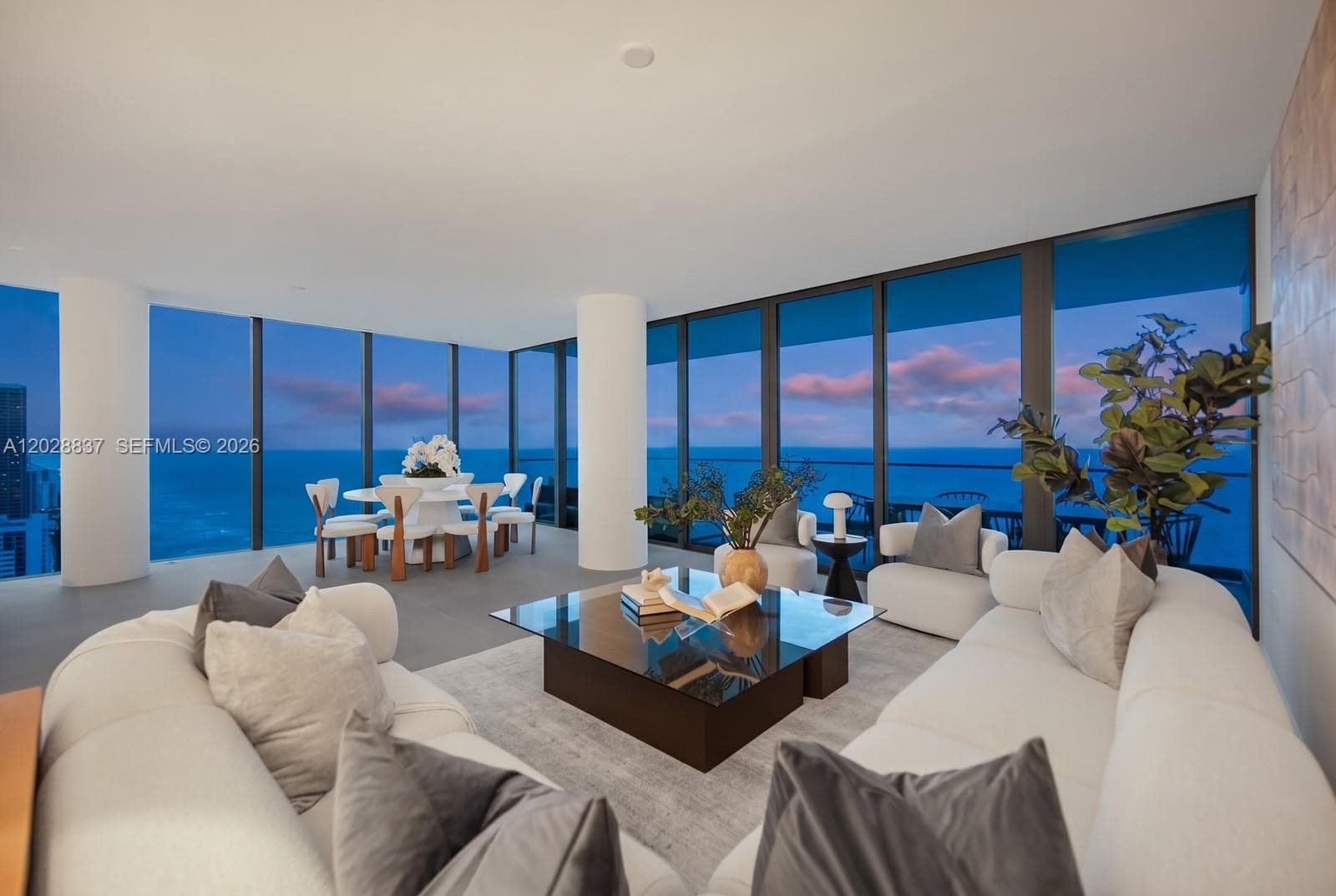 2000 S Ocean Dr 32A photo 2