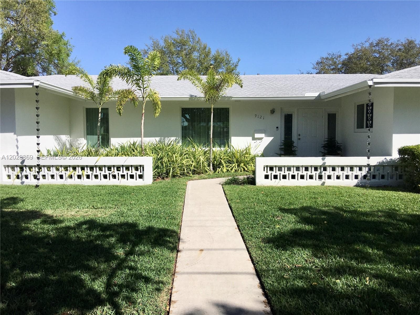 9121 SW 85th St photo 2