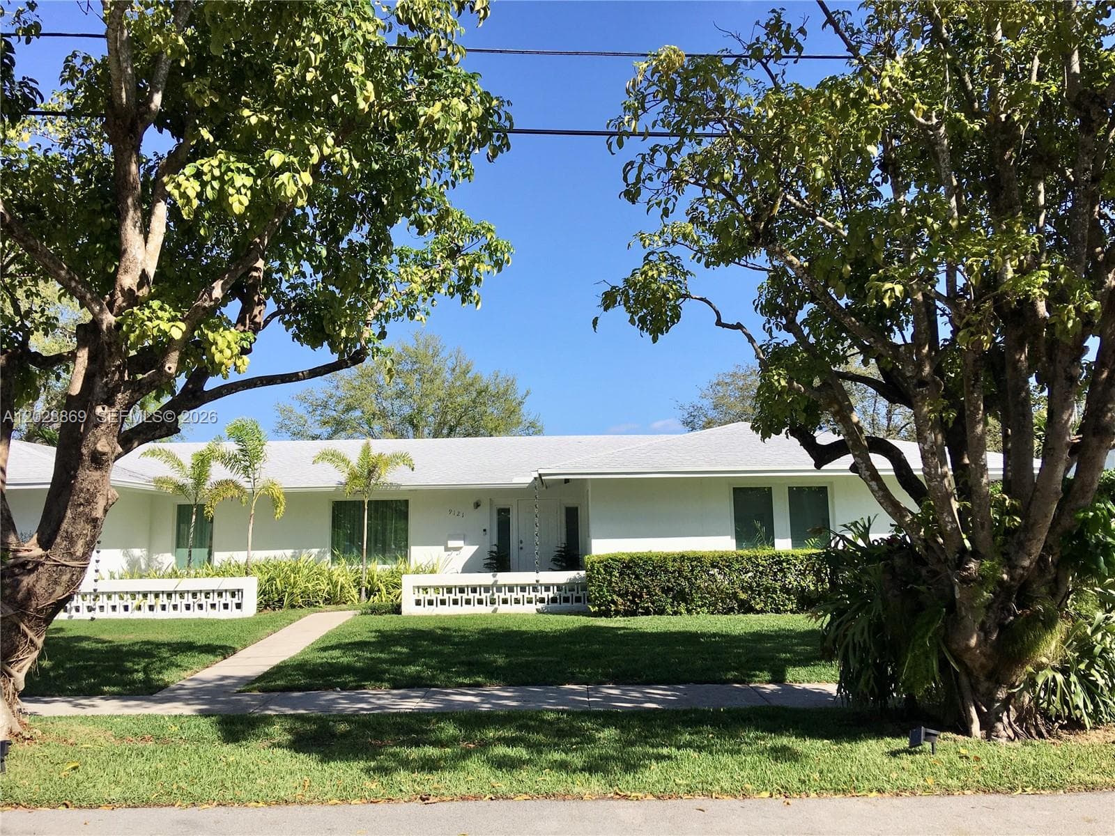 9121 SW 85th St photo 1