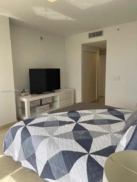 4779 Collins Ave 706 photo 10