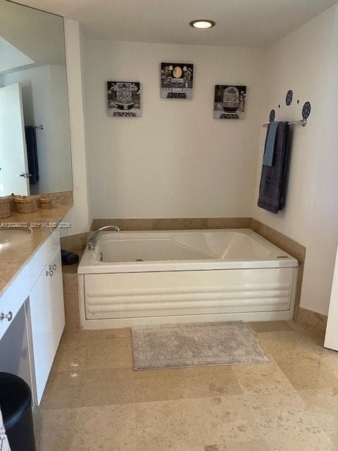 4779 Collins Ave 706 photo 14