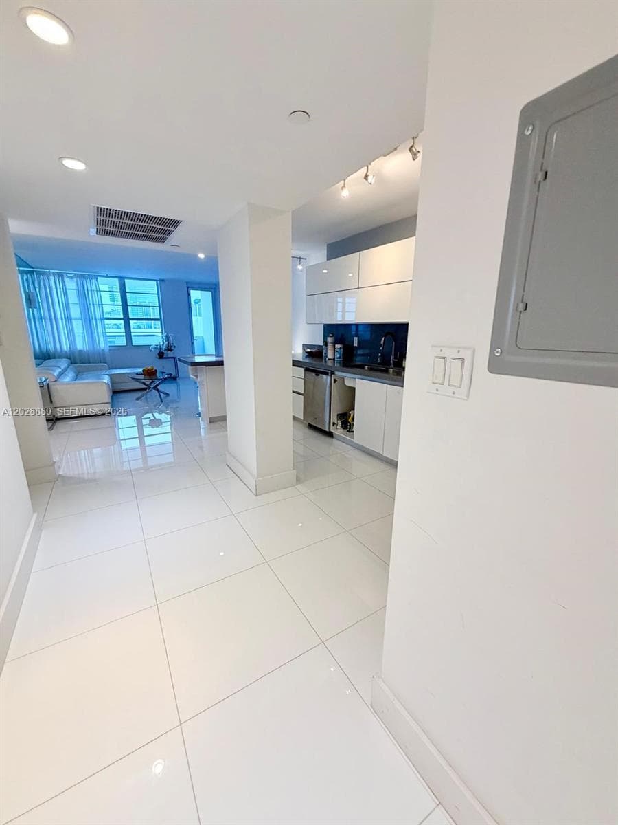 100 Lincoln Rd 1504 photo 14