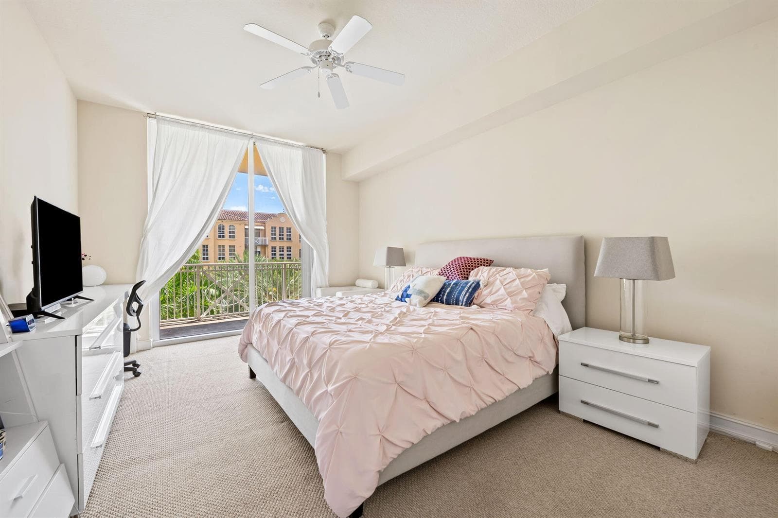 3001 NE 185th Street 536 photo 10