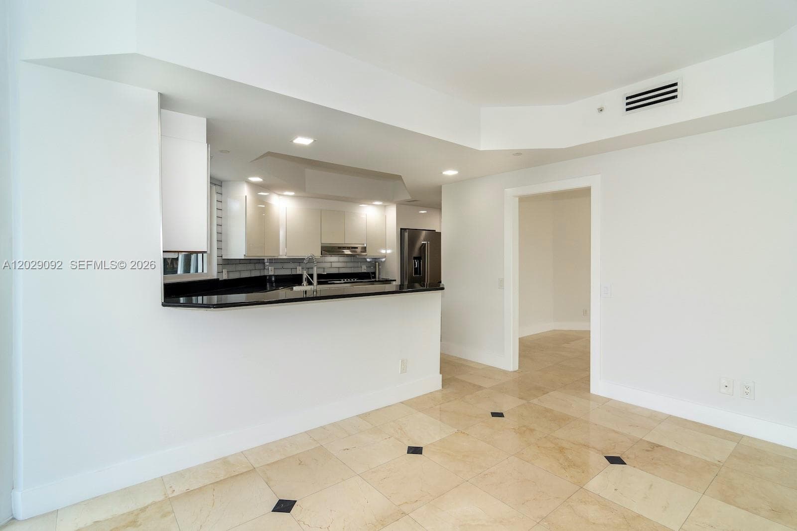 21050 NE 38th Ave 305 photo 20