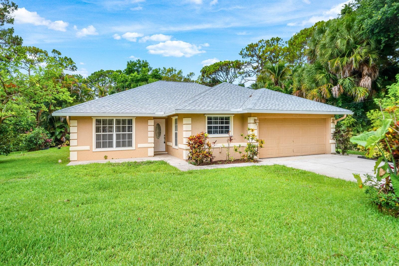 15592 99th Street N photo 2