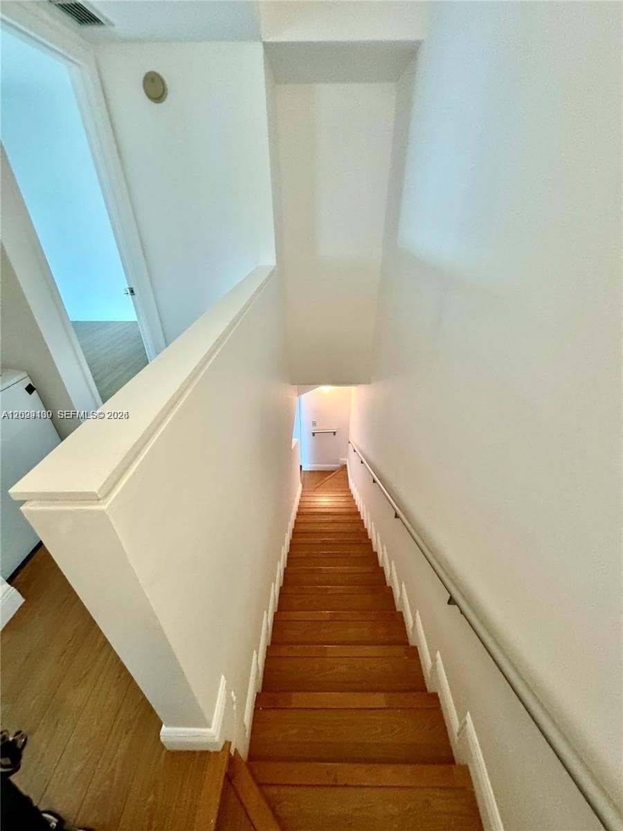 3131 NE 188th St 2-1213 photo 9