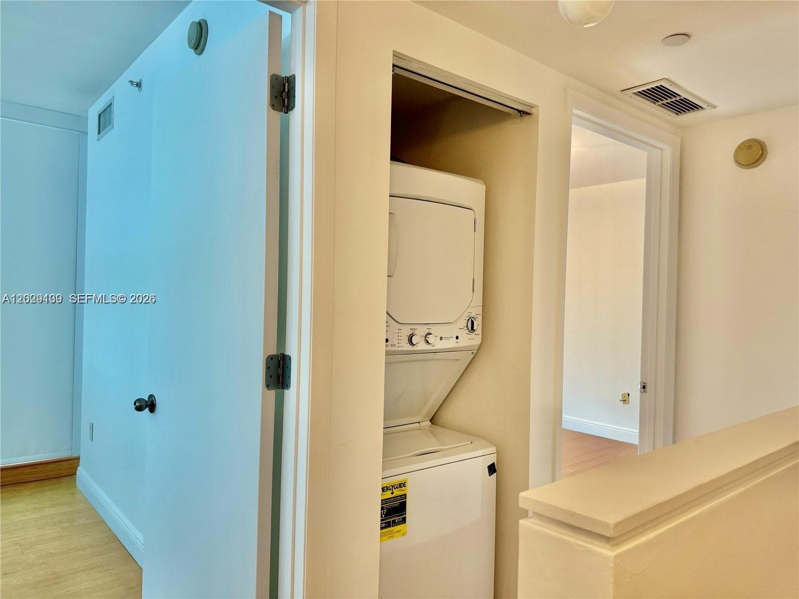 3131 NE 188th St 2-1213 photo 10
