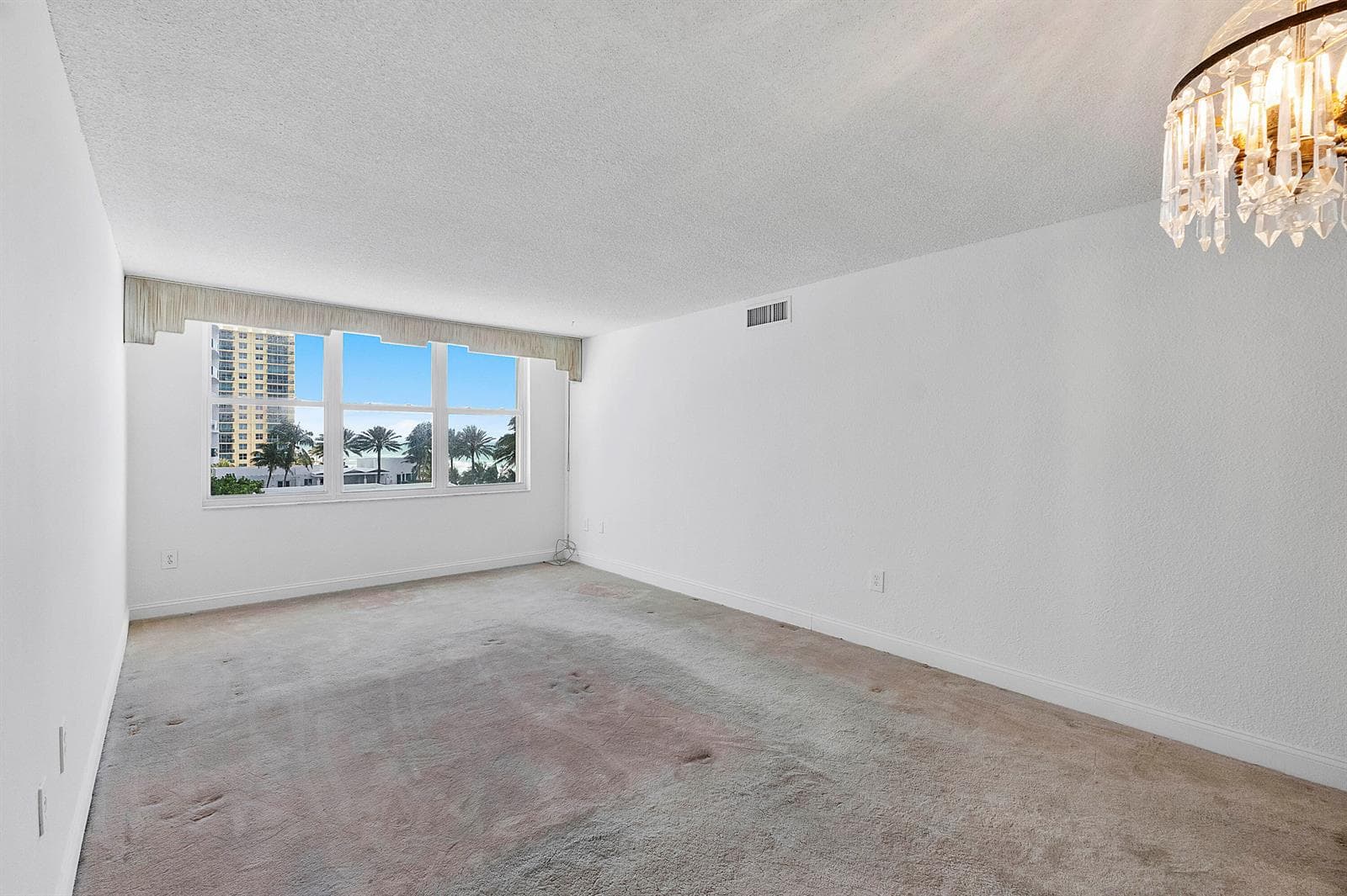 2751 S Ocean Drive 602s photo 11