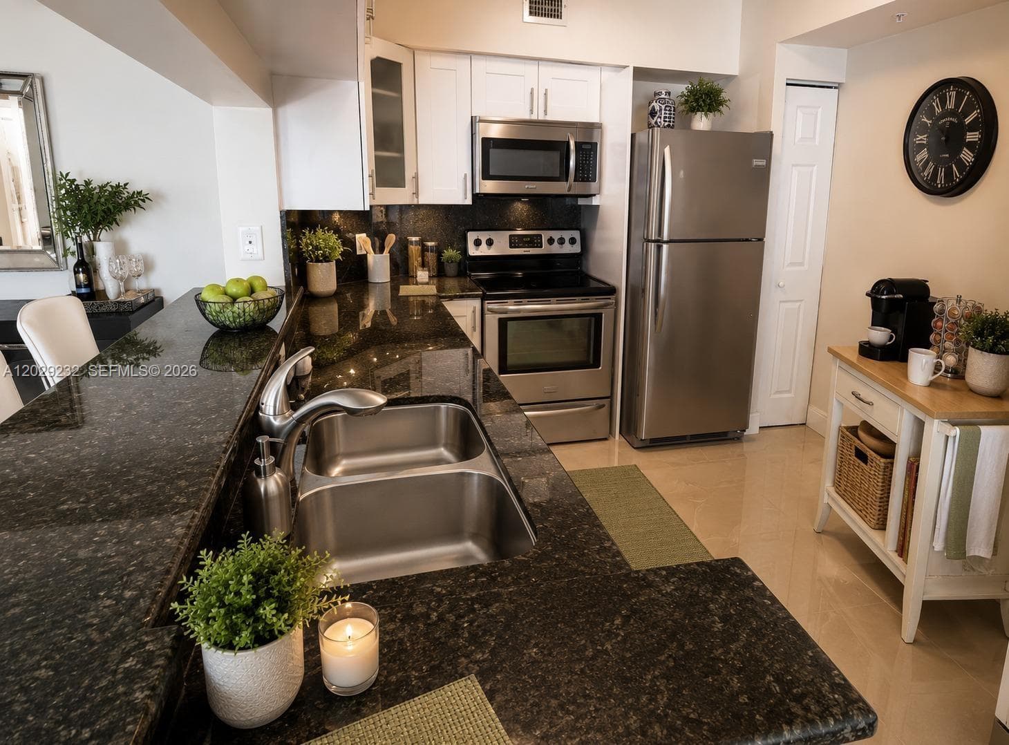 17100 N Bay Rd 1605 photo 13