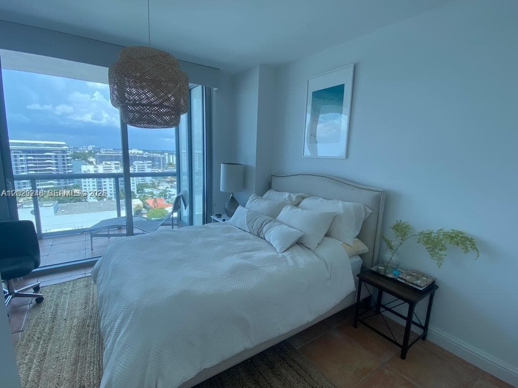 6799 Collins Ave 1501 photo 17