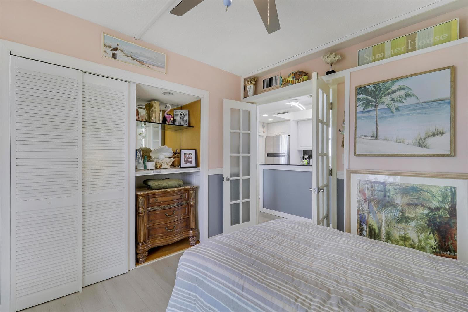 1820 New Palm Way 202 photo 23