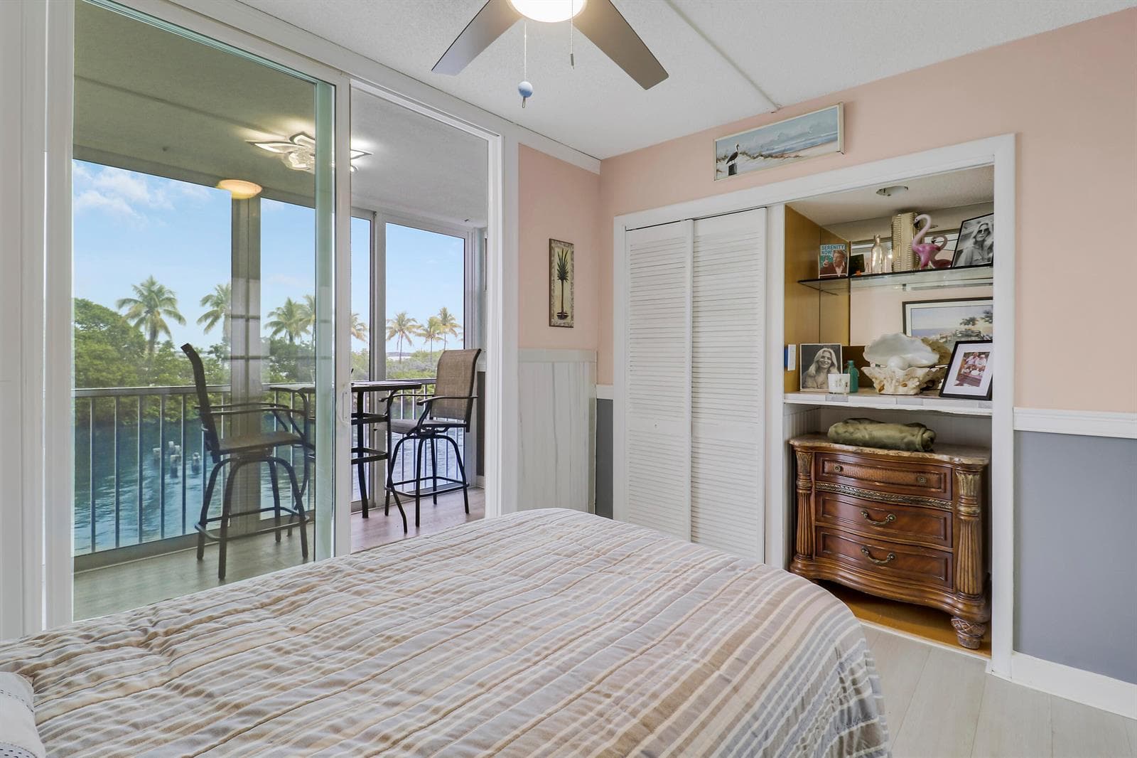 1820 New Palm Way 202 photo 22