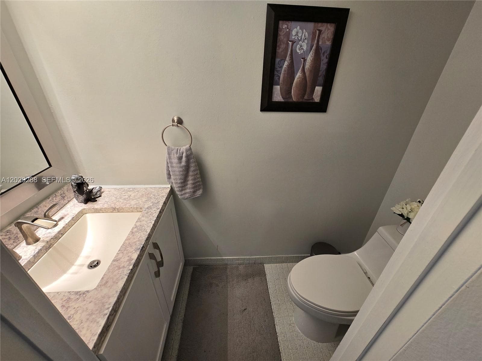 400 Leslie Dr 416 photo 14