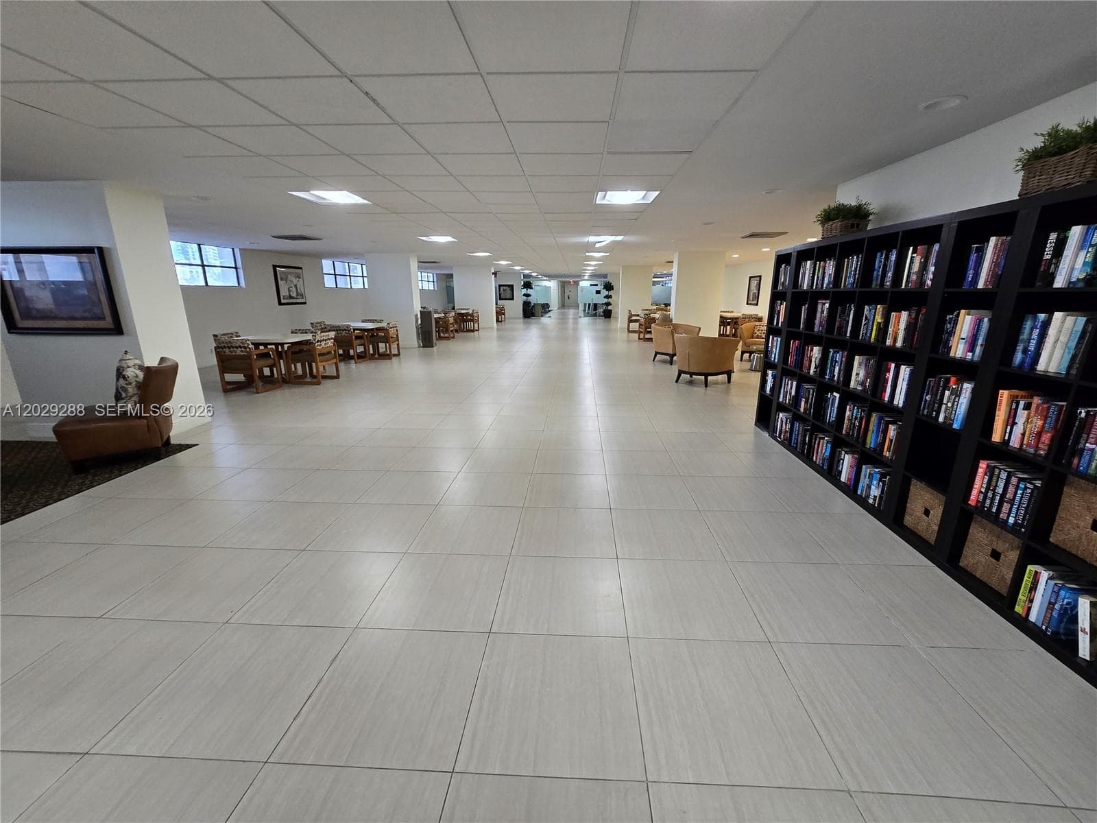400 Leslie Dr 416 photo 19