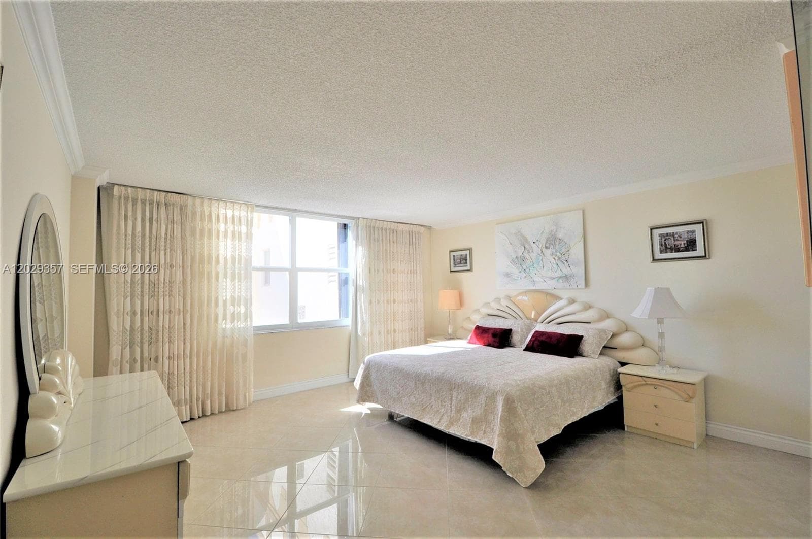 1865 S Ocean Dr 20H photo 3