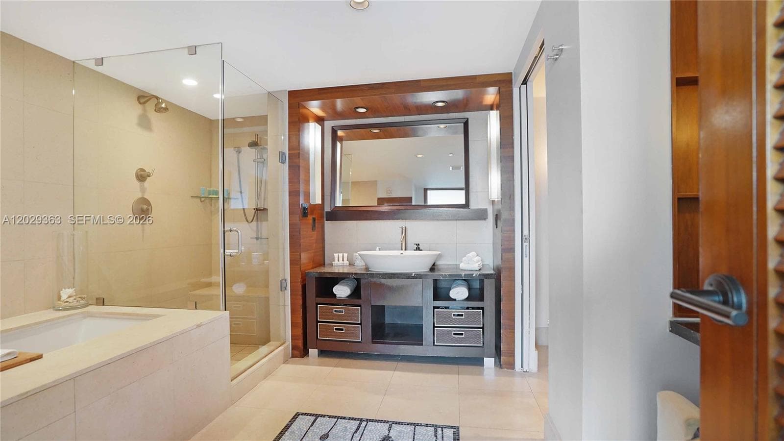 6801 Collins Ave 315 photo 23