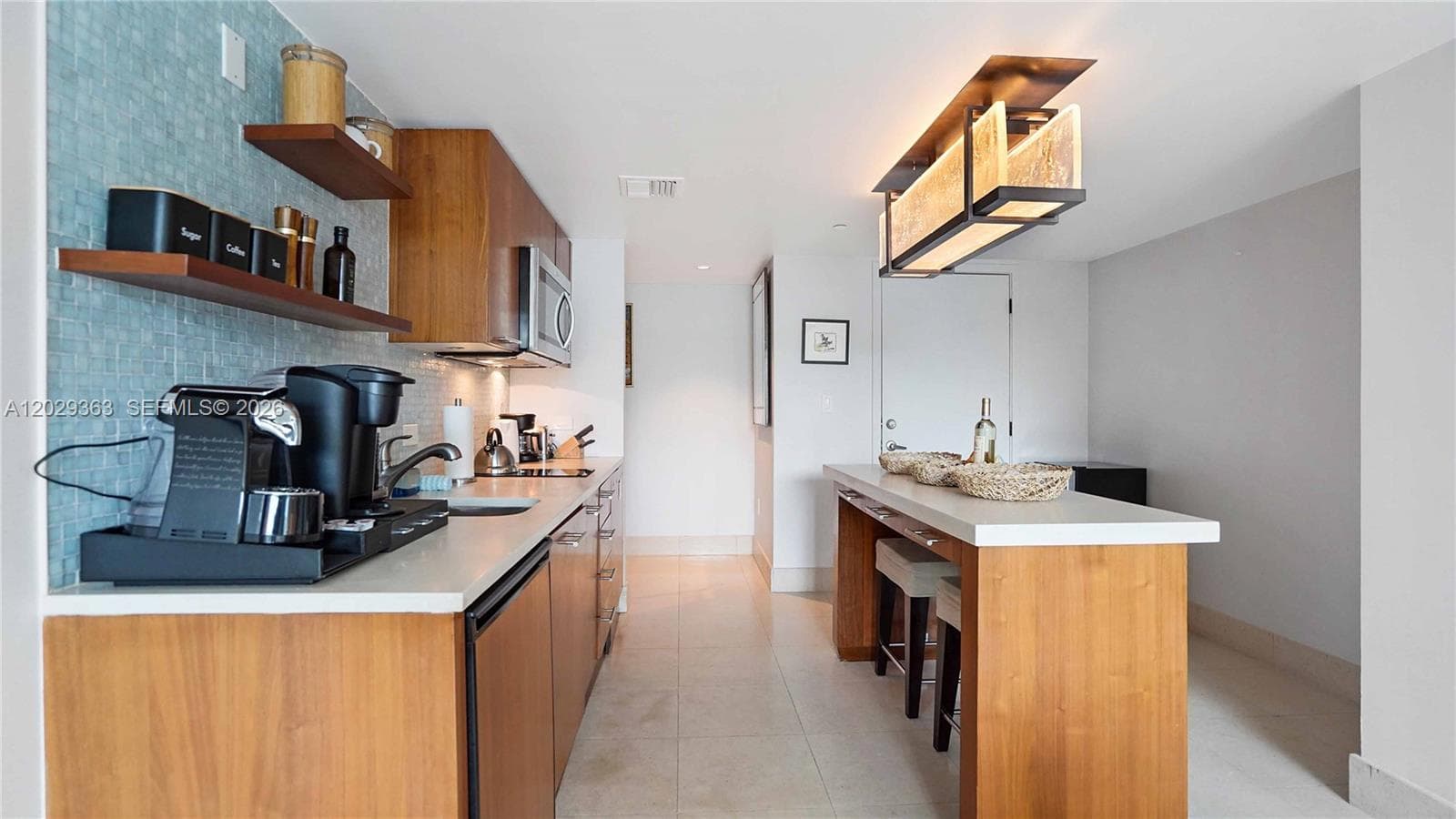 6801 Collins Ave 315 photo 4