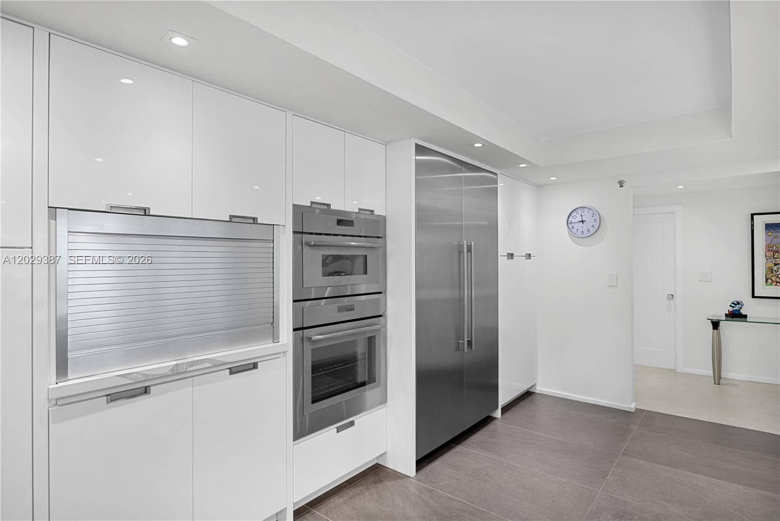 10205 Collins Ave 604 photo 8