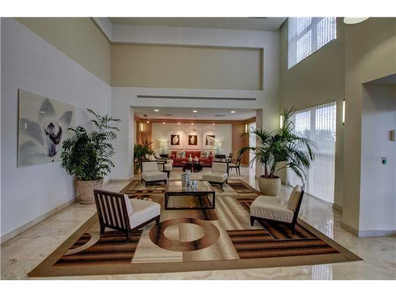 2080 S Ocean Drive 703 photo 13