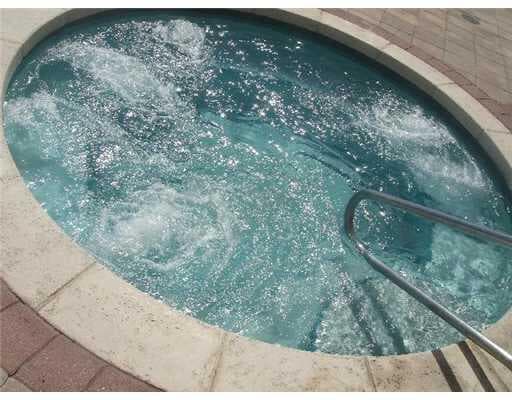 2080 S Ocean Drive 703 photo 10