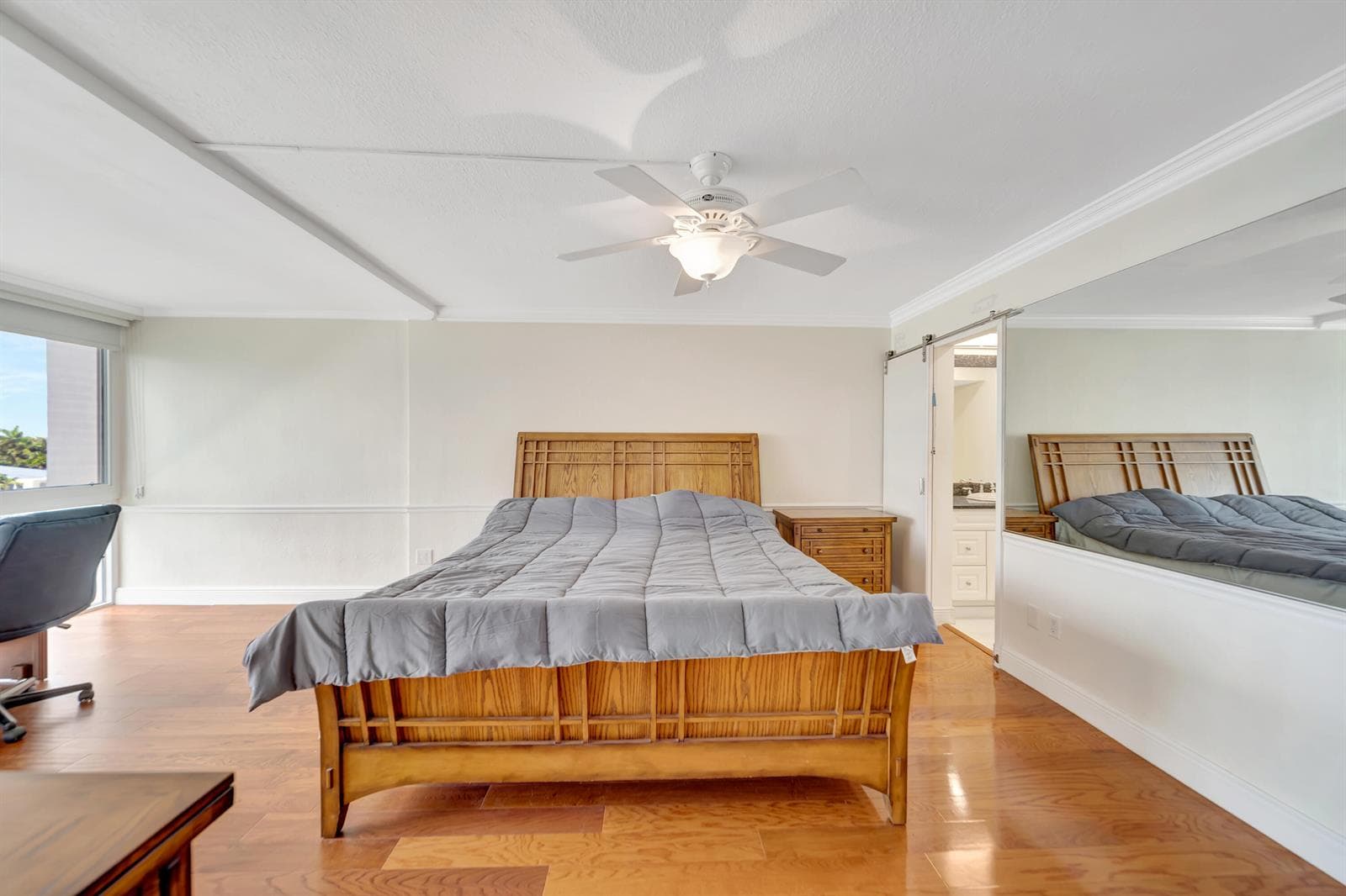 3100 NE 49 Street 403 photo 18