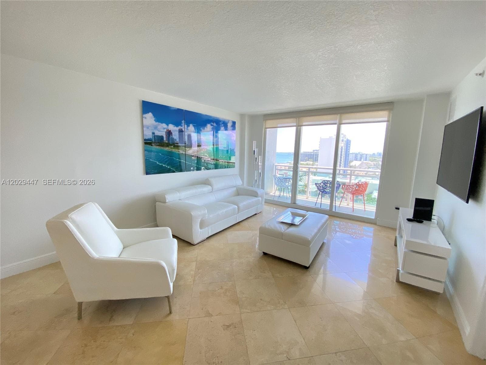 6917 Collins Ave 1422 photo 2