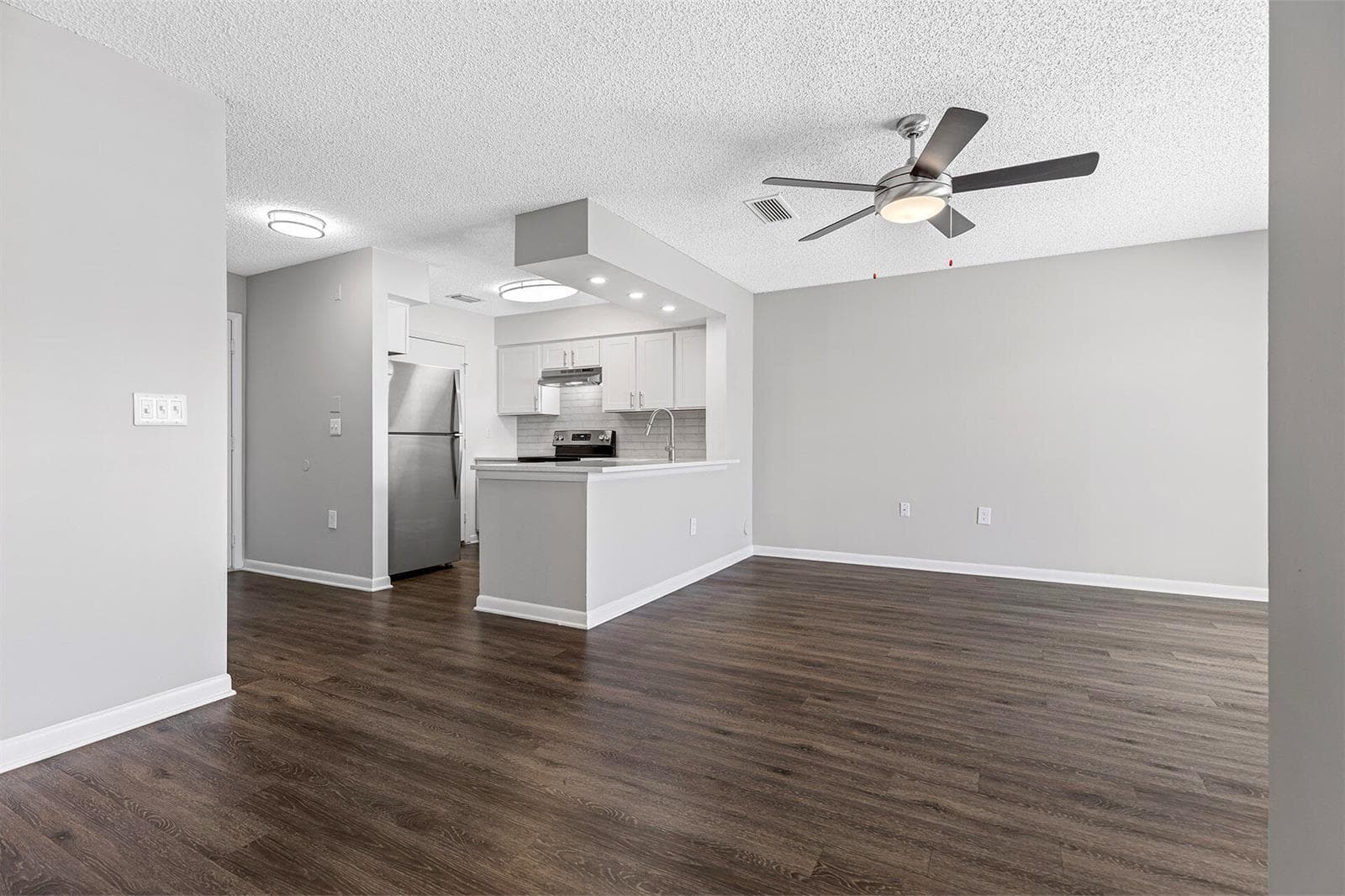 17900 NE 31st Court 4114 photo 12