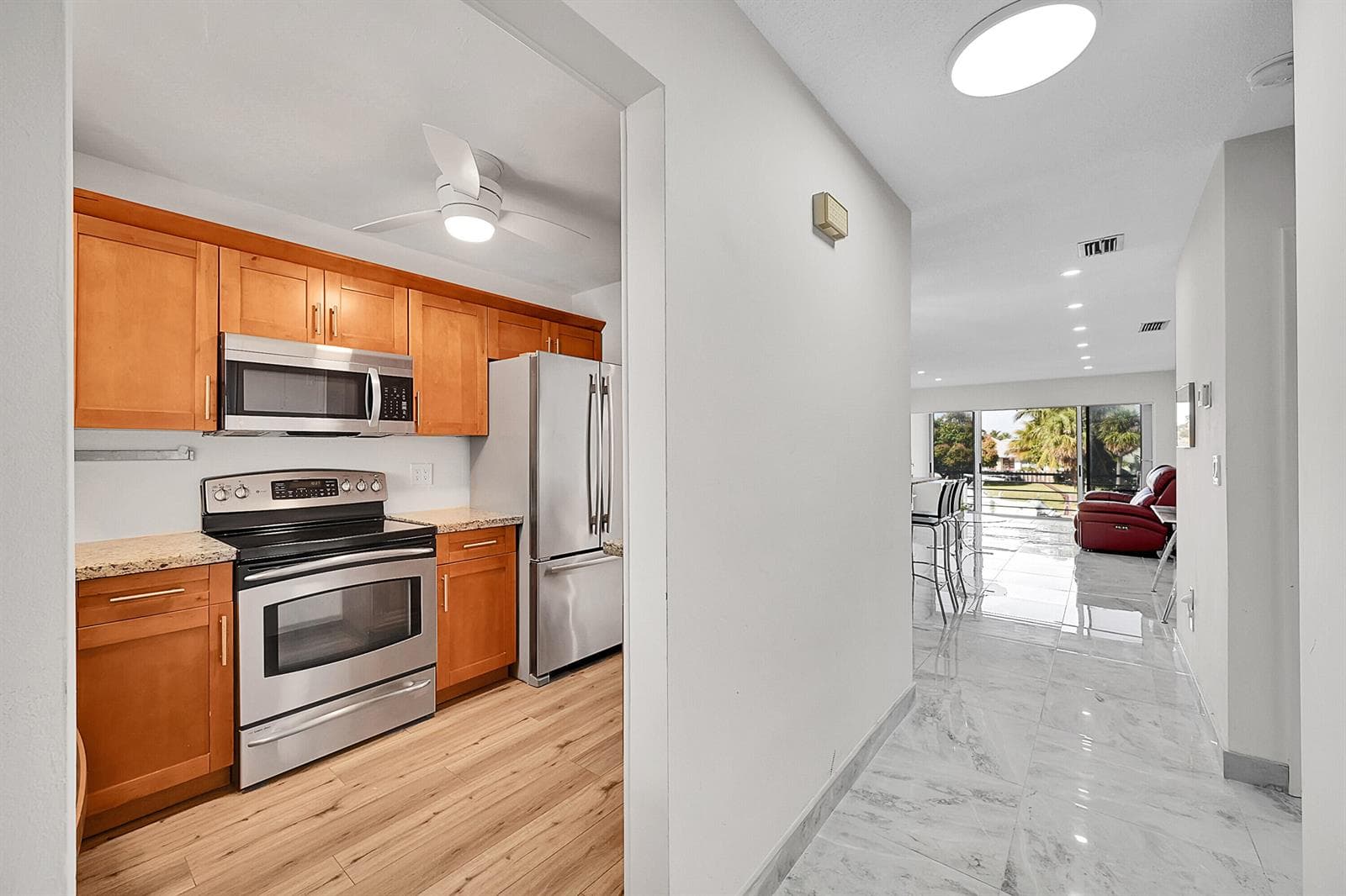 3655 NE 32nd Avenue 221b photo 13