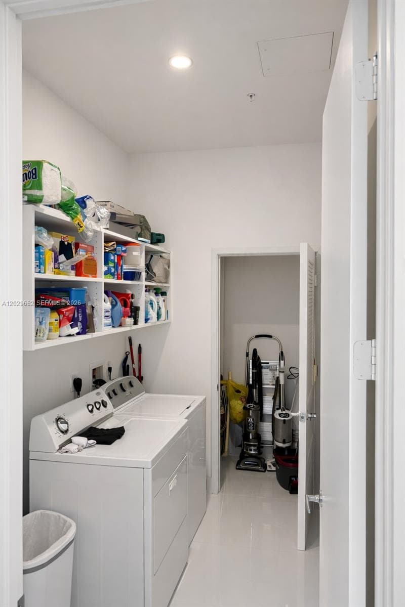 250 Sunny Isles Blvd TH-407 photo 14