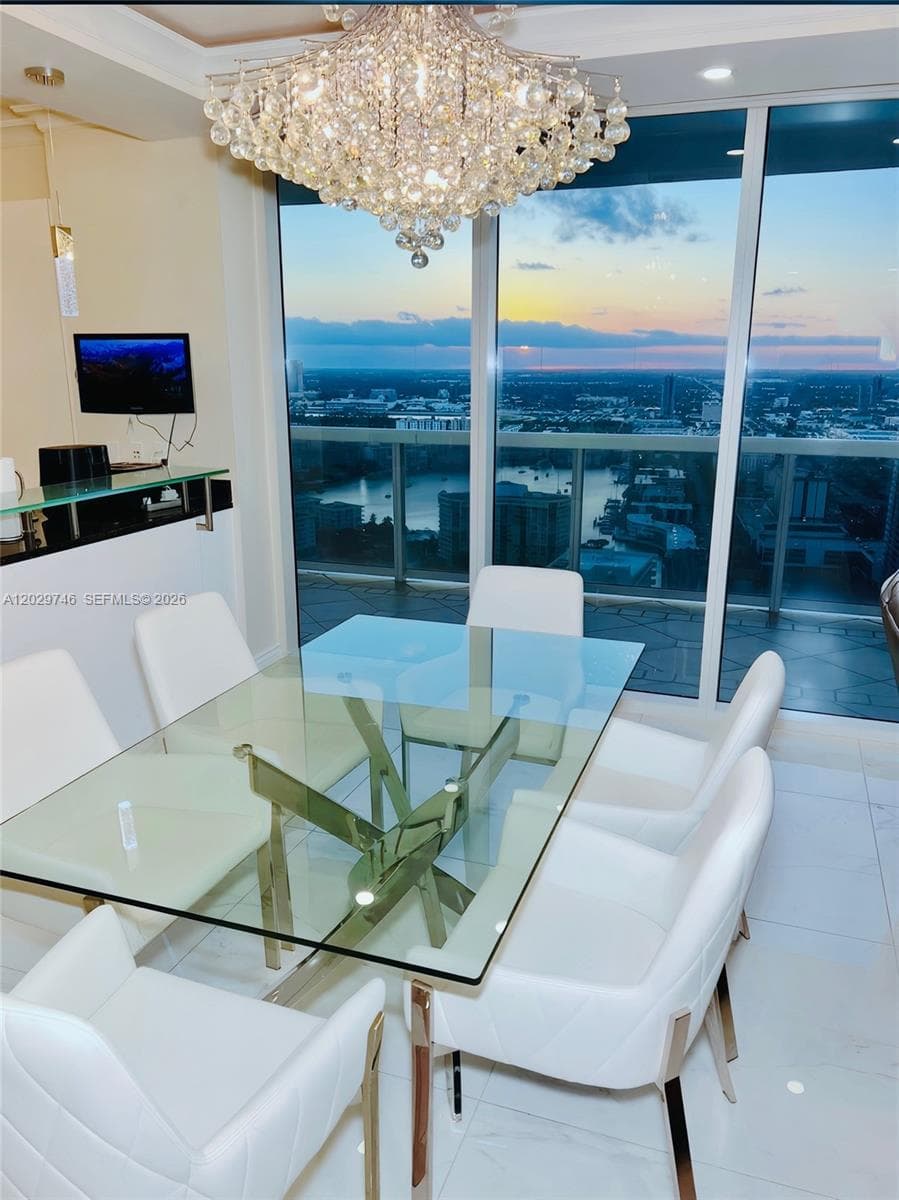 1830 S Ocean Dr 3708 photo 4