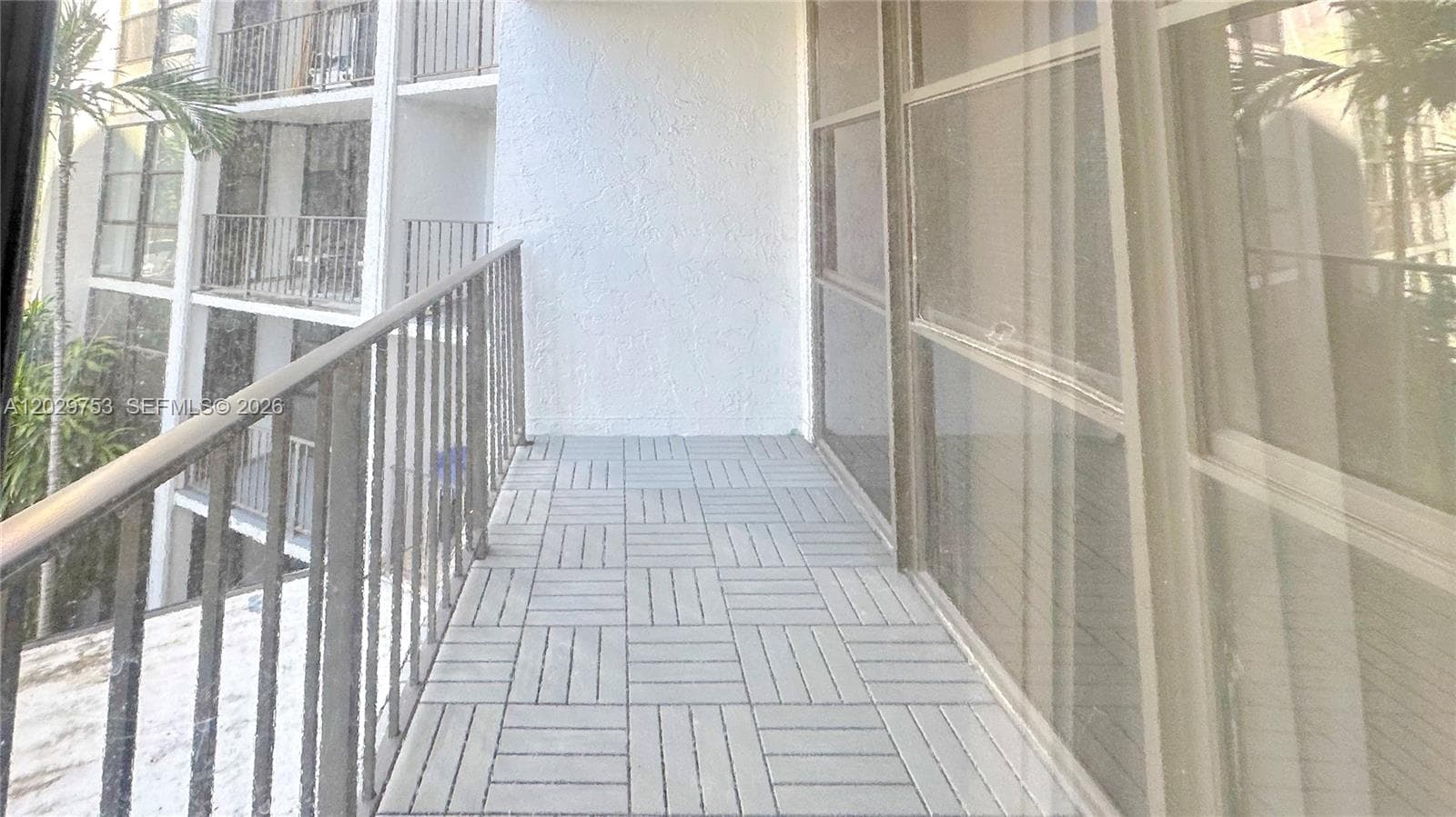 800 Parkview Dr 323 photo 17