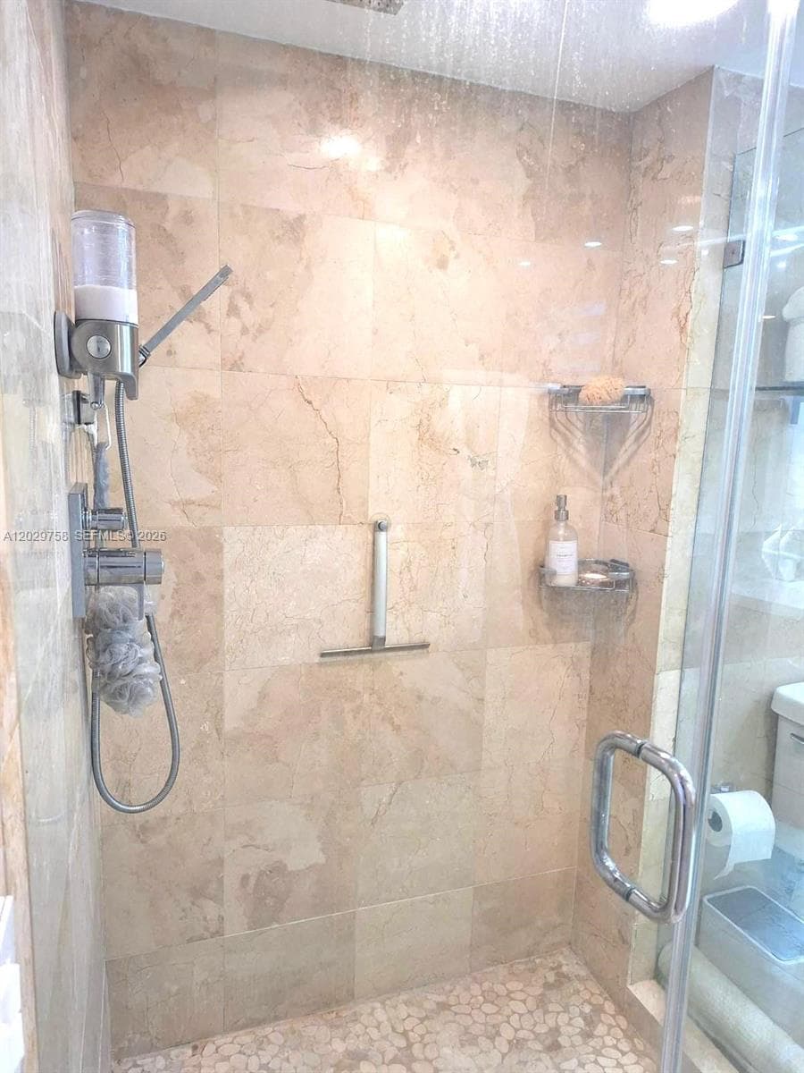 2201 S Ocean Dr 2001 photo 20