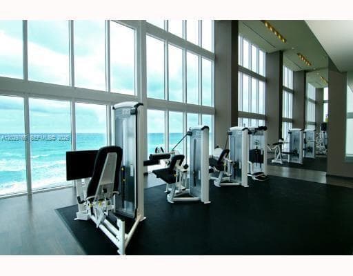 1800 S OCEAN DR 4107 photo 22