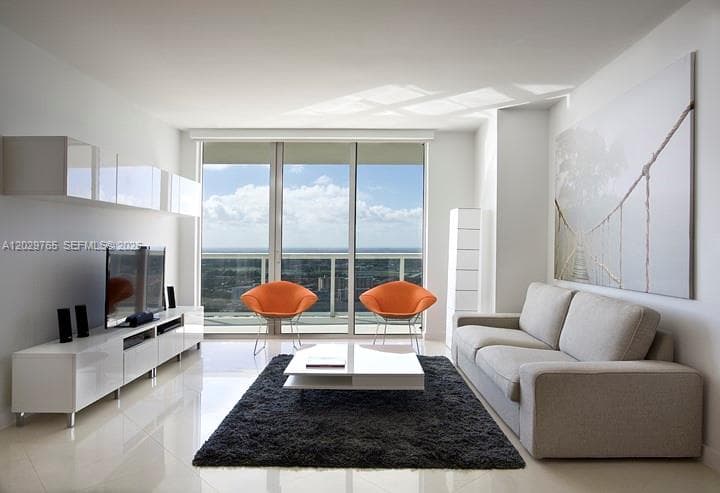 1800 S OCEAN DR 4107 photo 3