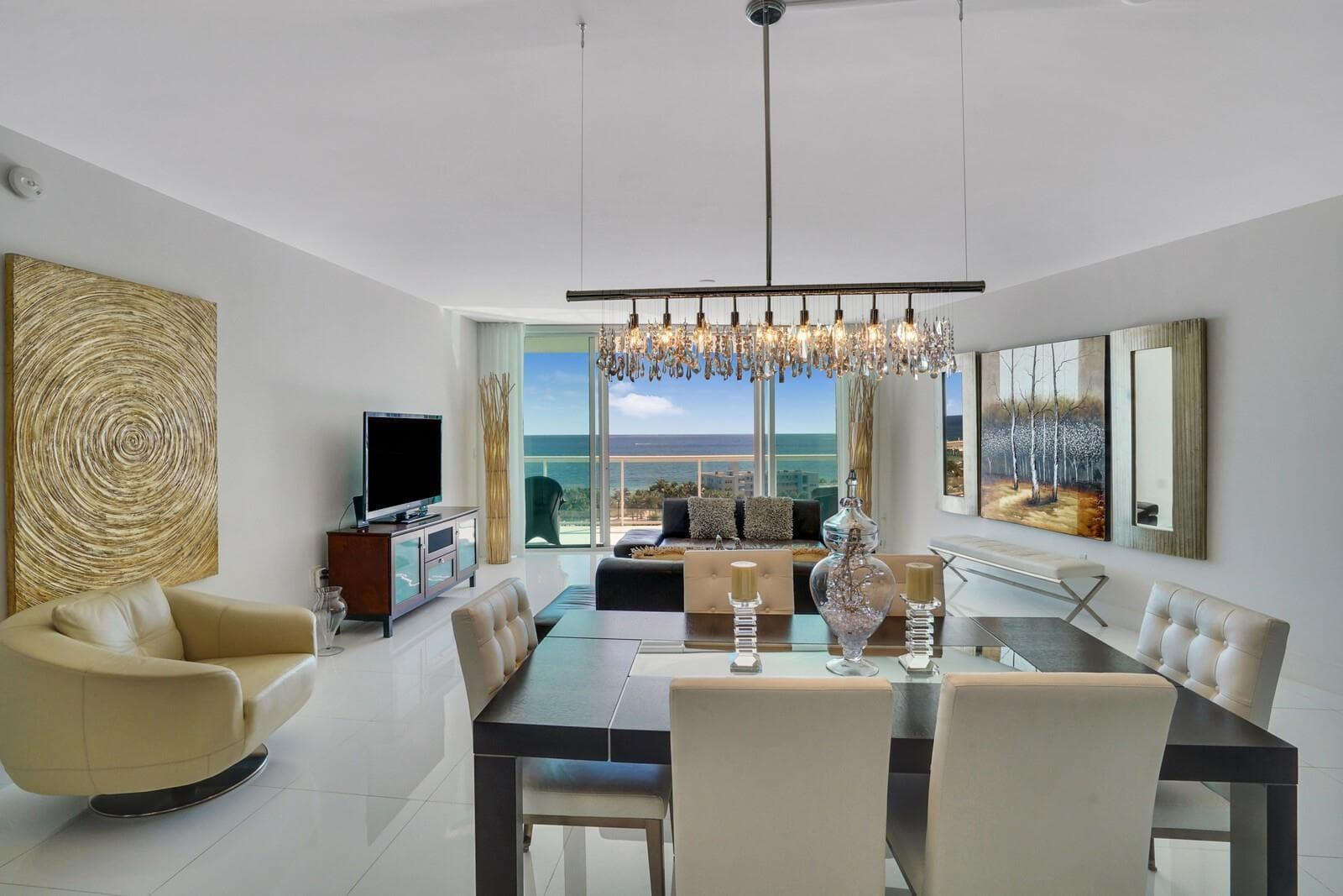 1 N Ocean Boulevard 903 photo 22