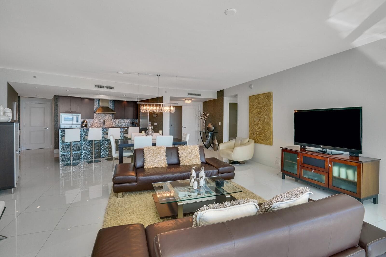 1 N Ocean Boulevard 903 photo 21