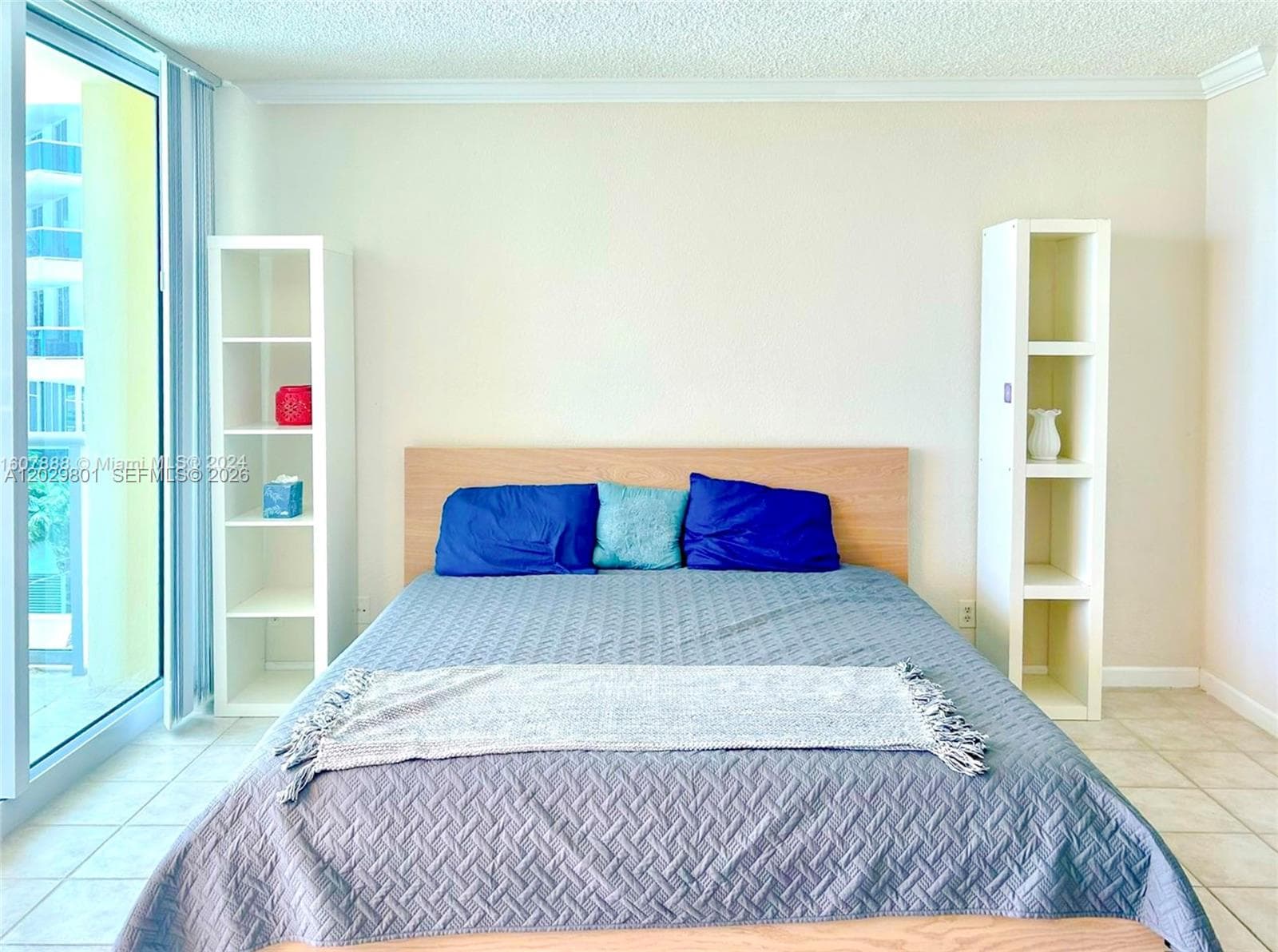 2501 S Ocean Dr 424 photo 2