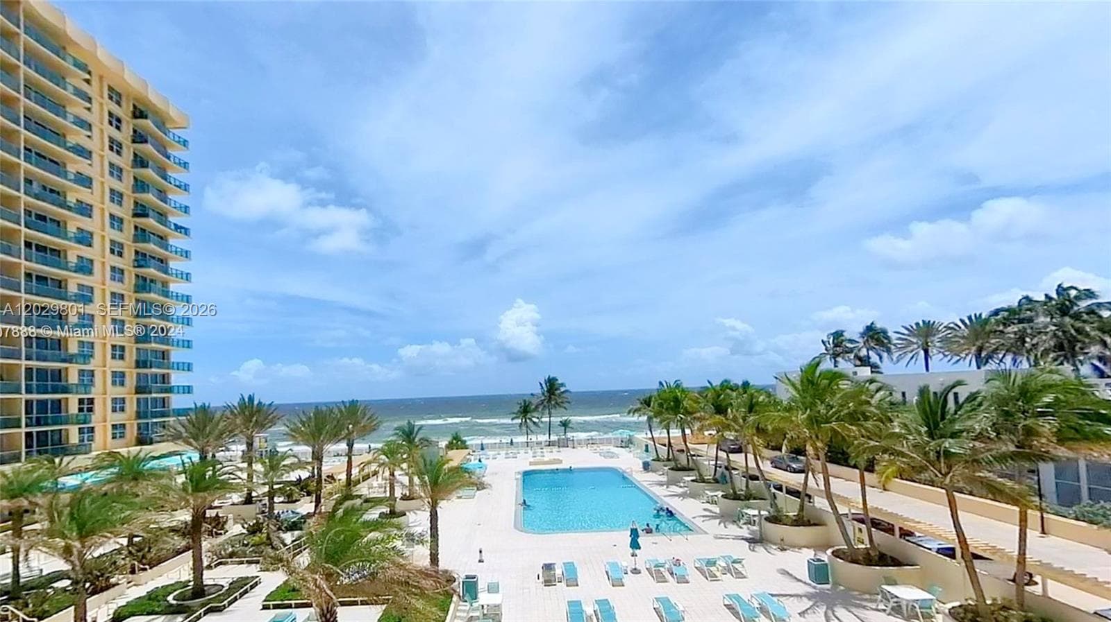 2501 S Ocean Dr 424 photo 1