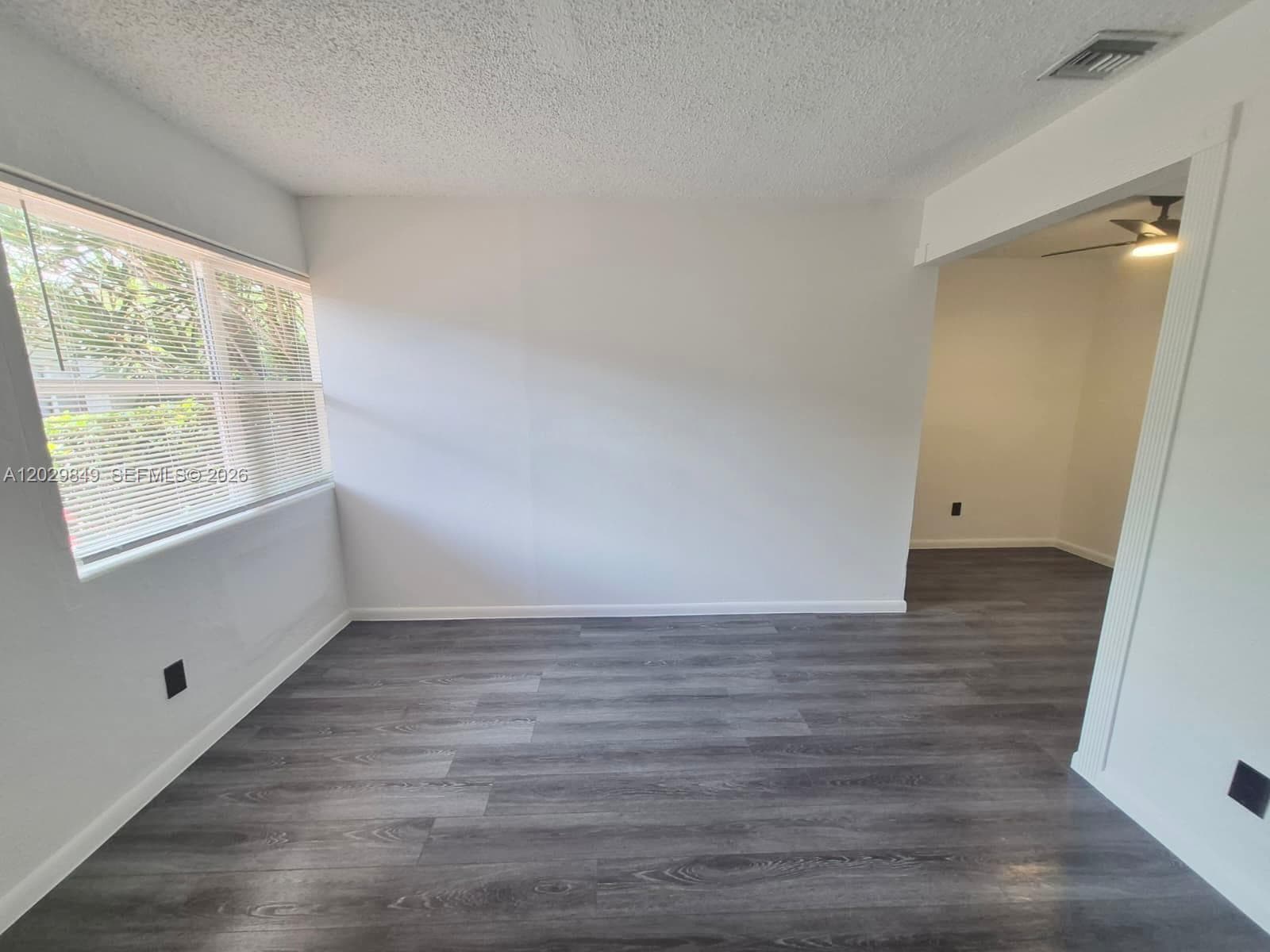 1239 Marseille Dr 3 photo 9