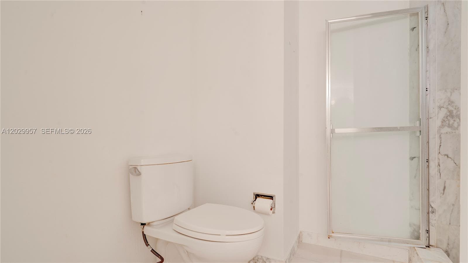 4000 Towerside Ter 908 photo 13