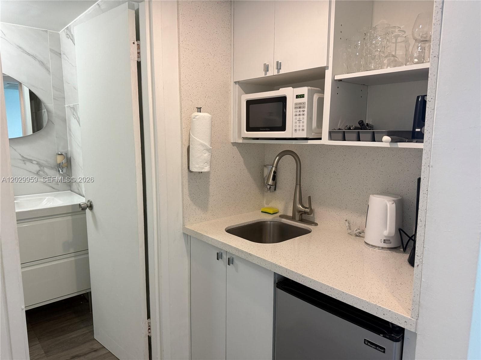 5445 Collins Ave 1701 photo 15