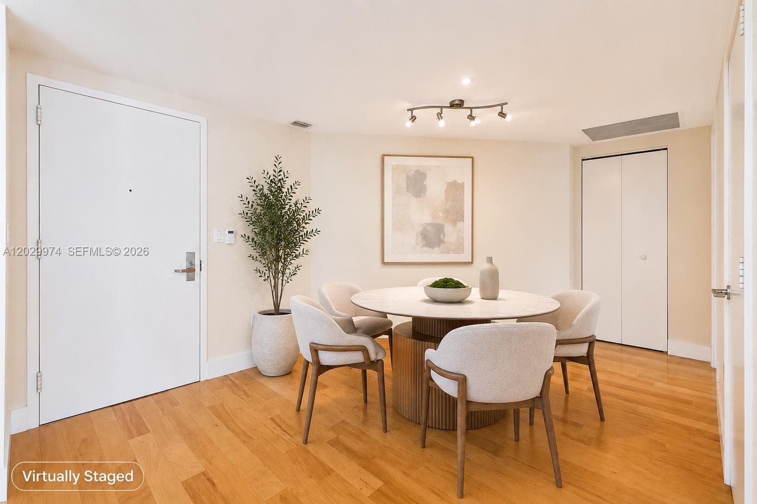 475 Brickell Ave 2909 photo 13