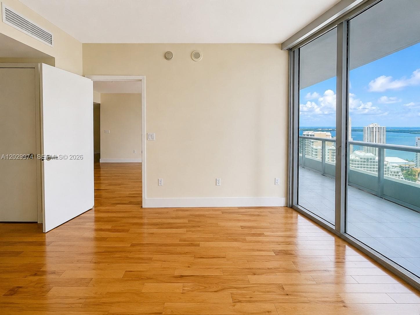 475 Brickell Ave 2909 photo 16